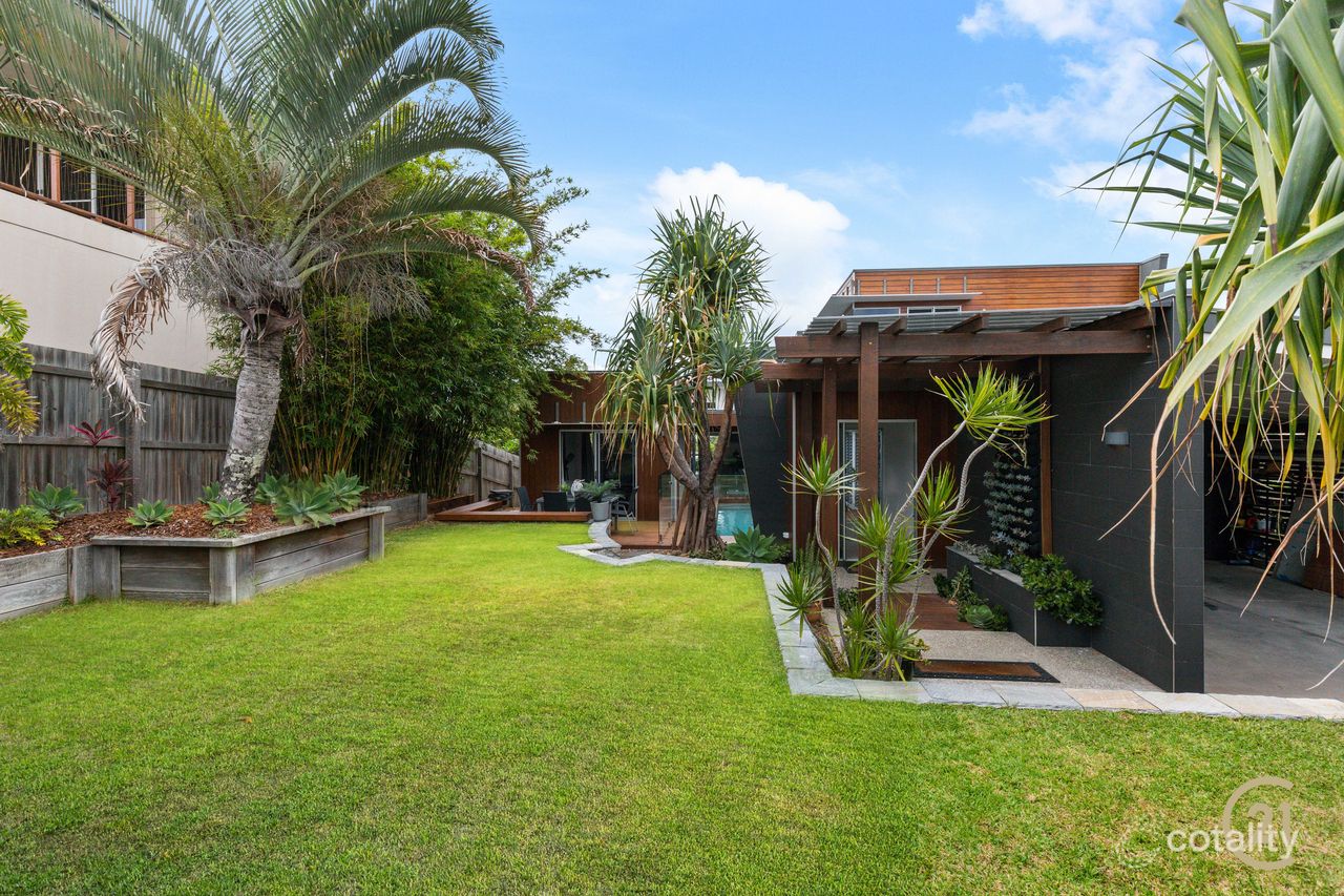 4 Lyrebird Ct, Peregian Beach, QLD 4573