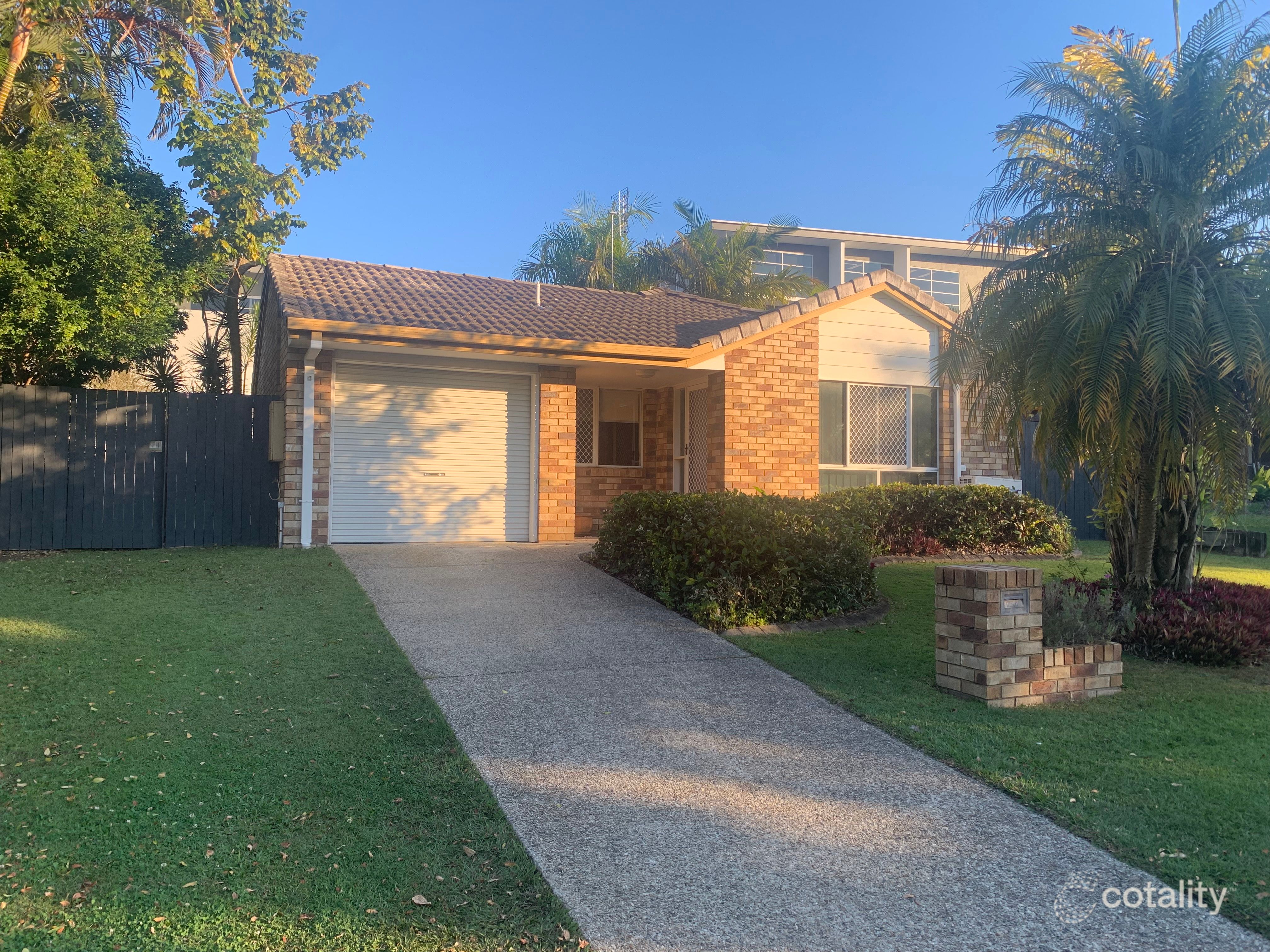 4 Castle Green Ct, Bli Bli, QLD 4560