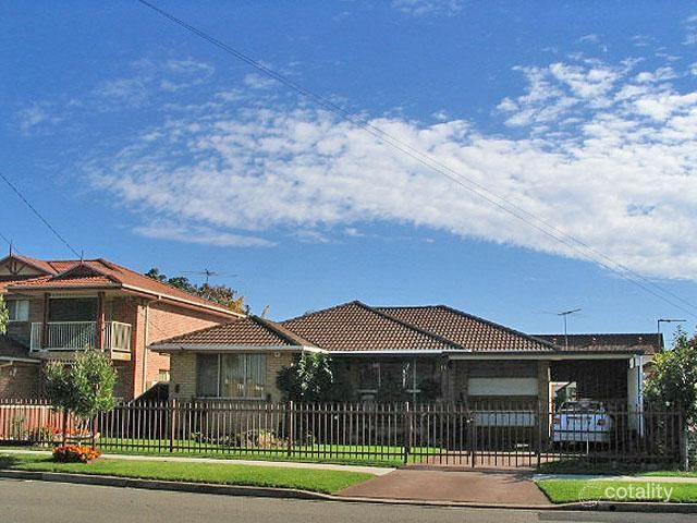 81 Rawson Rd, Fairfield West, NSW 2165