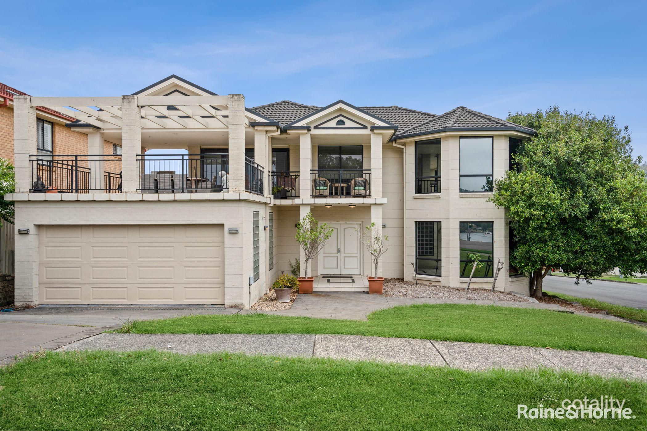 32f Caroline St, East Gosford, NSW 2250