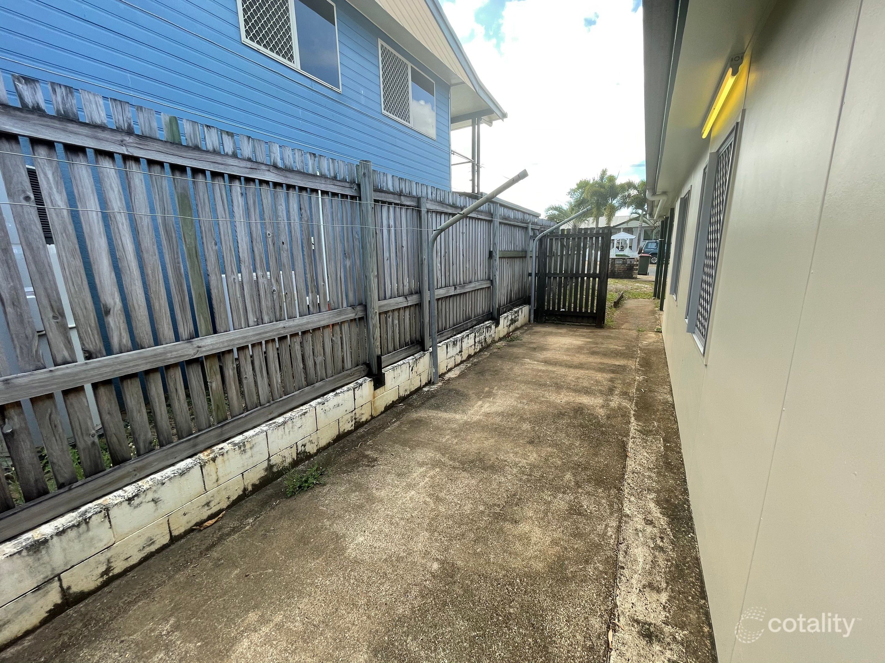 1/38 Place Ave, Sarina, QLD 4737