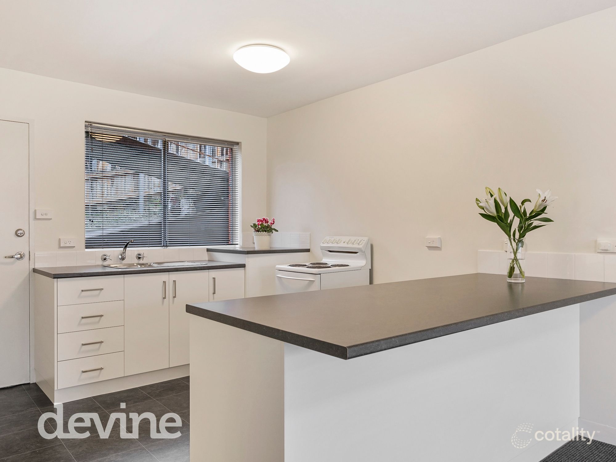 4/12 Wallace Ave, Lenah Valley, TAS 7008