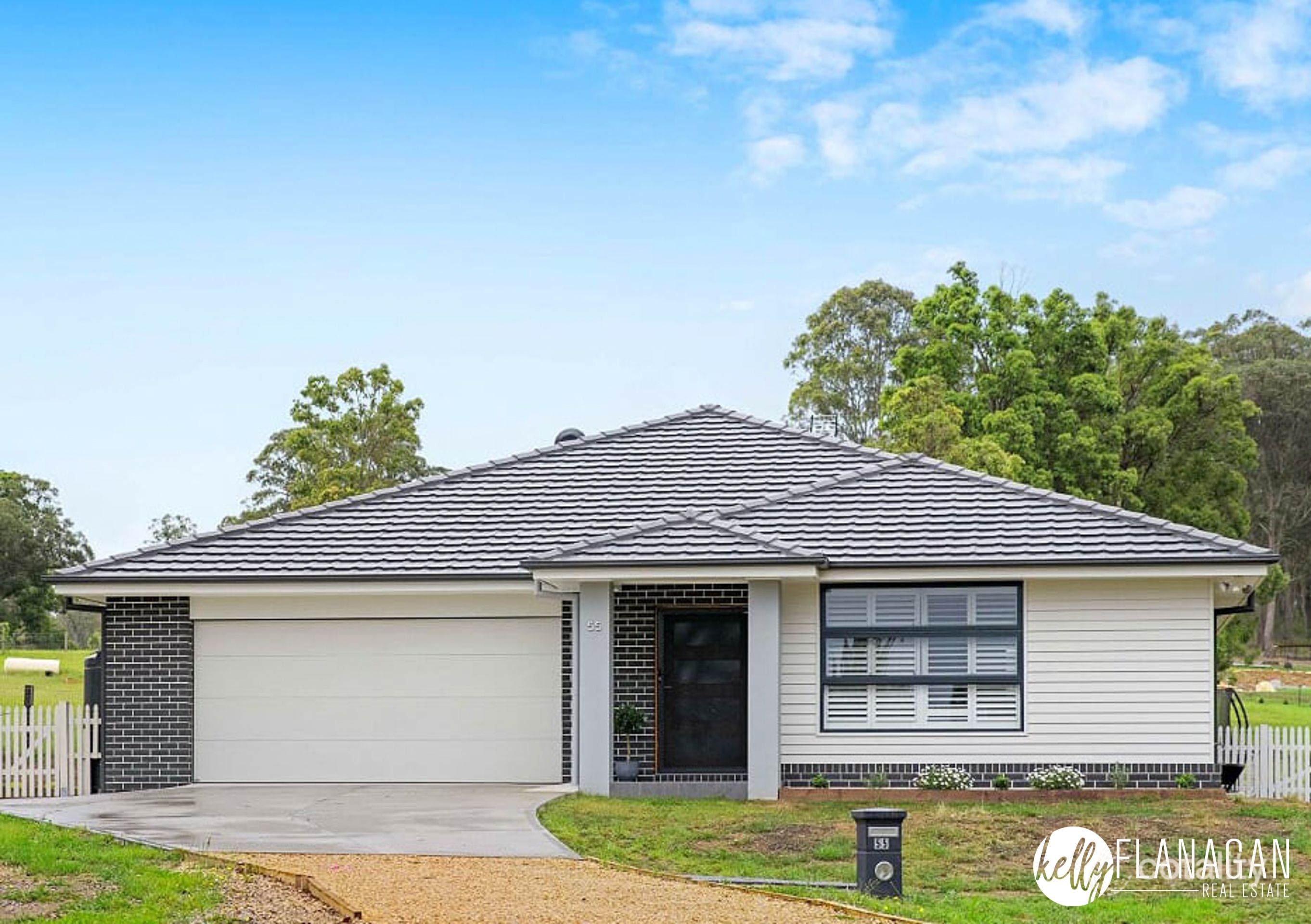 55 Hillview Dr, Yarravel, NSW 2440