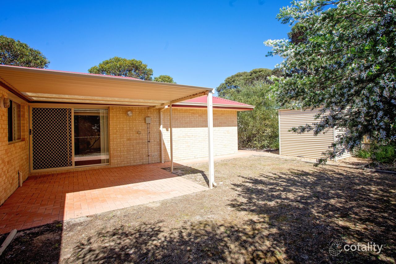 7/3 Raglan St, Hopetoun, WA 6348