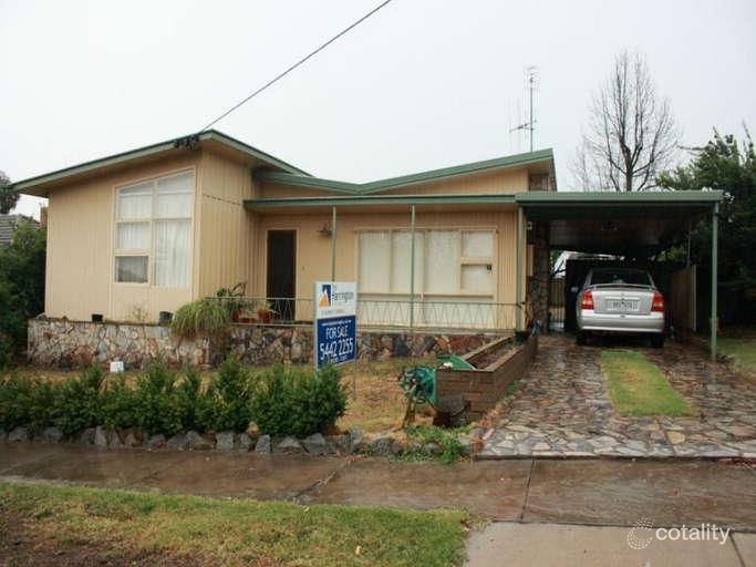 5 Leonard Ave, Flora Hill, VIC 3550