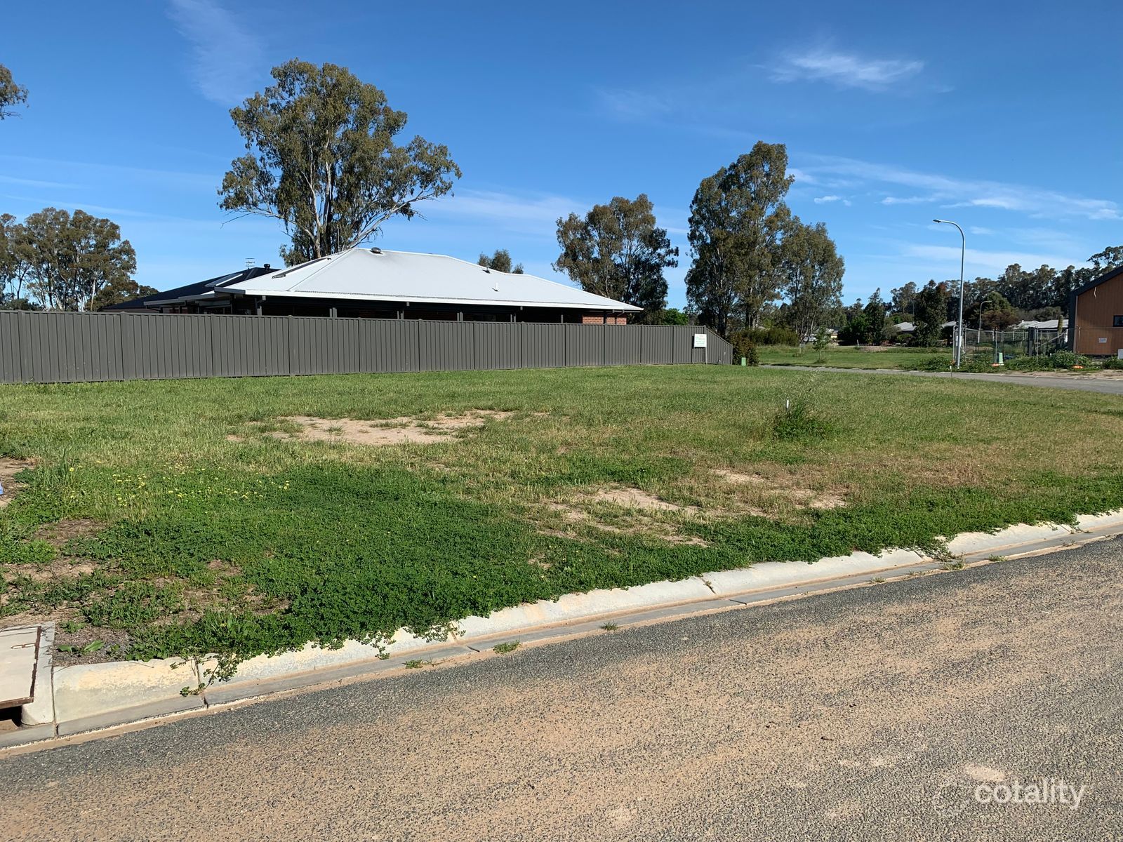 10 Armstrong Dr, Barham, NSW 2732