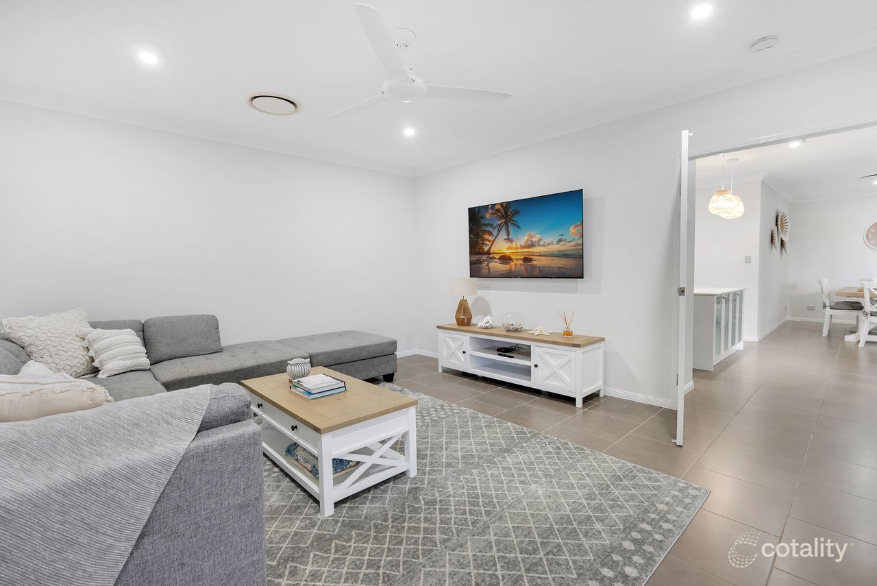 66 Veivers Rd, Palm Cove, QLD 4879