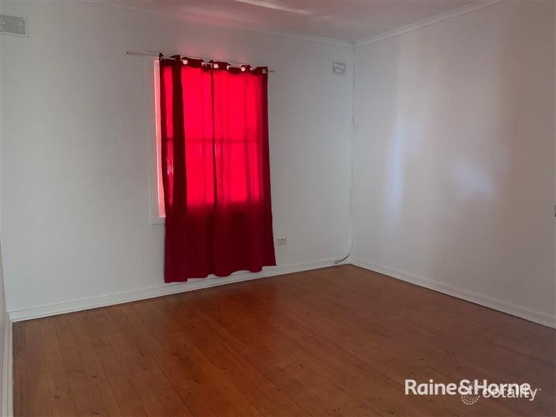 16 Kingsbury St, Davoren Park, SA 5113