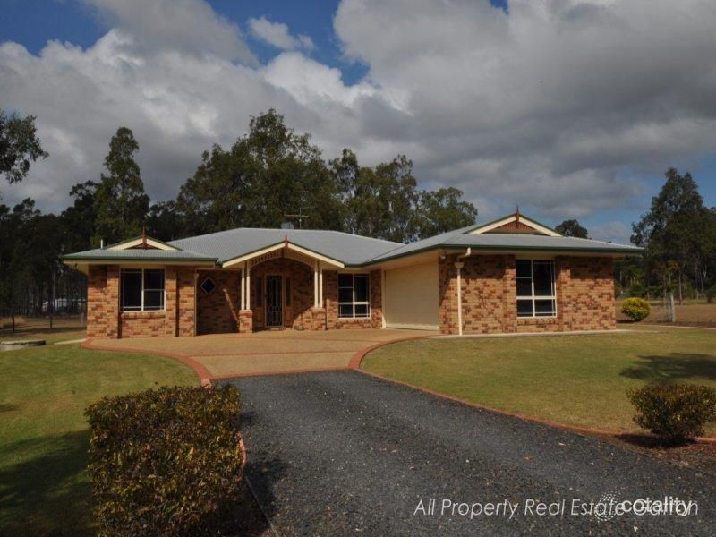 18 Waterview Cres, Lake Clarendon, QLD 4343