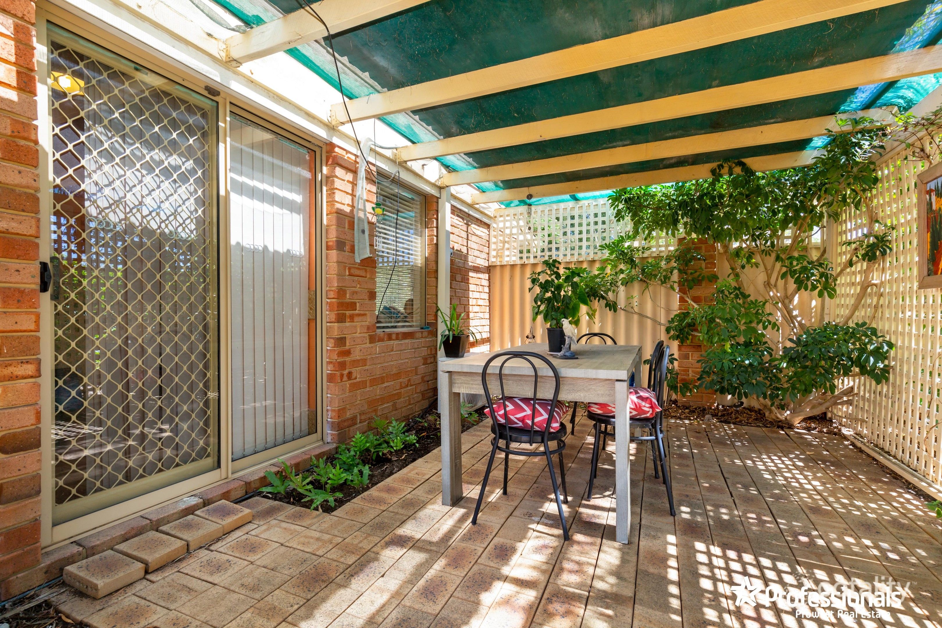 13 Hybanthus Rd, Riverton, WA 6148