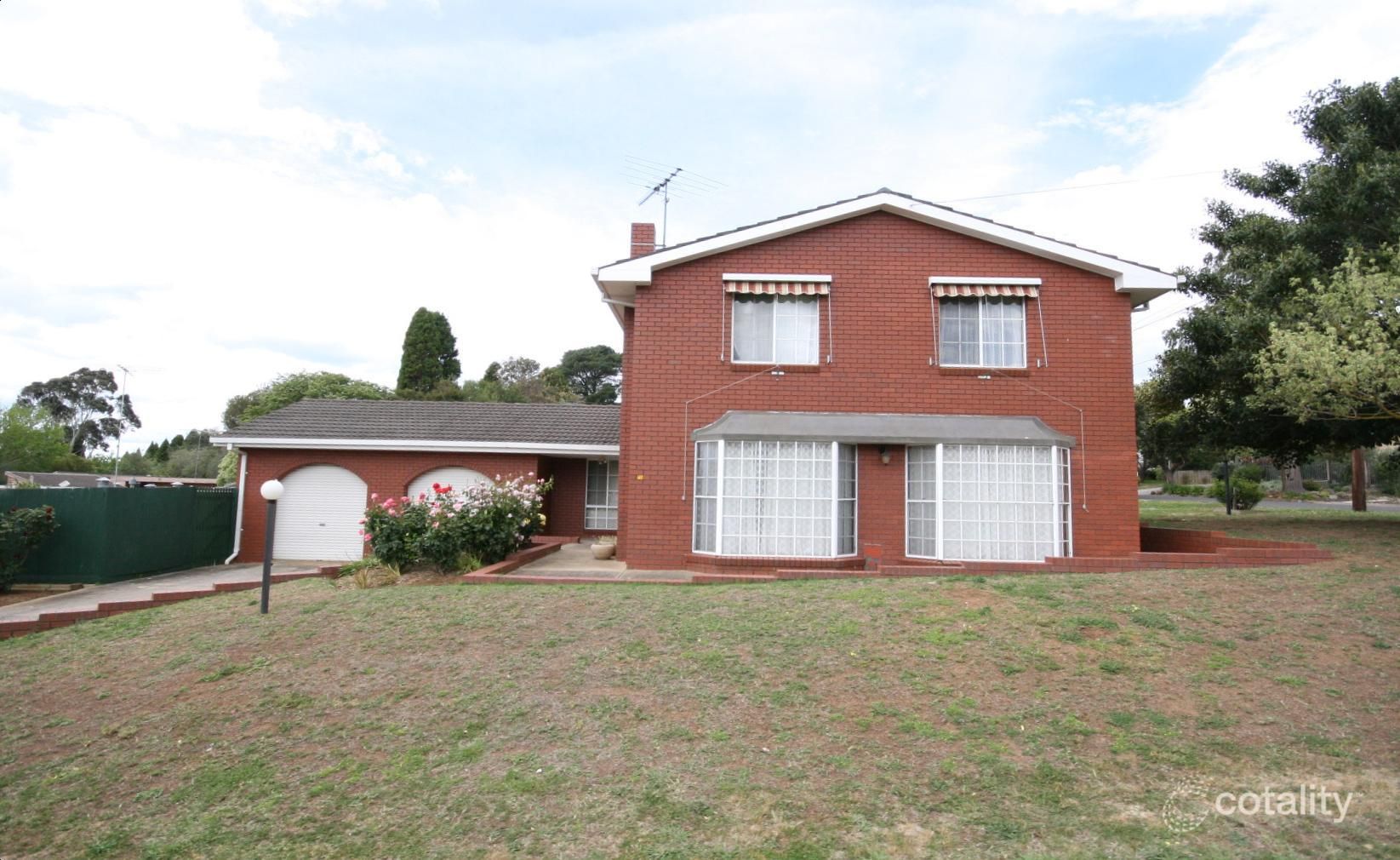 25 Moreton Bay Dr, Highton, VIC 3216