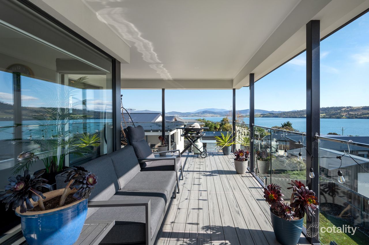 67 Reynolds Rd, Midway Point, TAS 7171