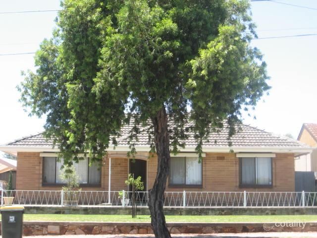 32 Pauls Dr, Valley View, SA 5093