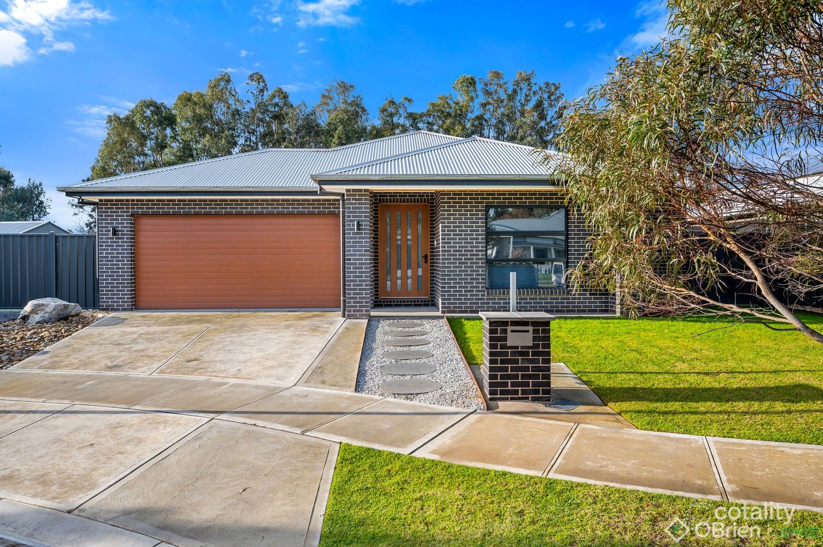 10 Sanctuary Ct, Wangaratta, VIC 3677