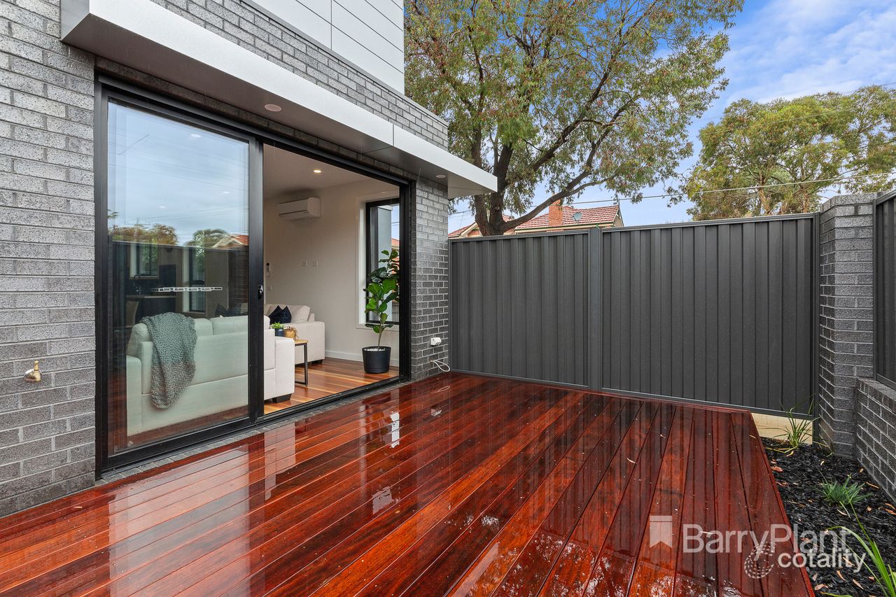 194 Munro St, Coburg, VIC 3058