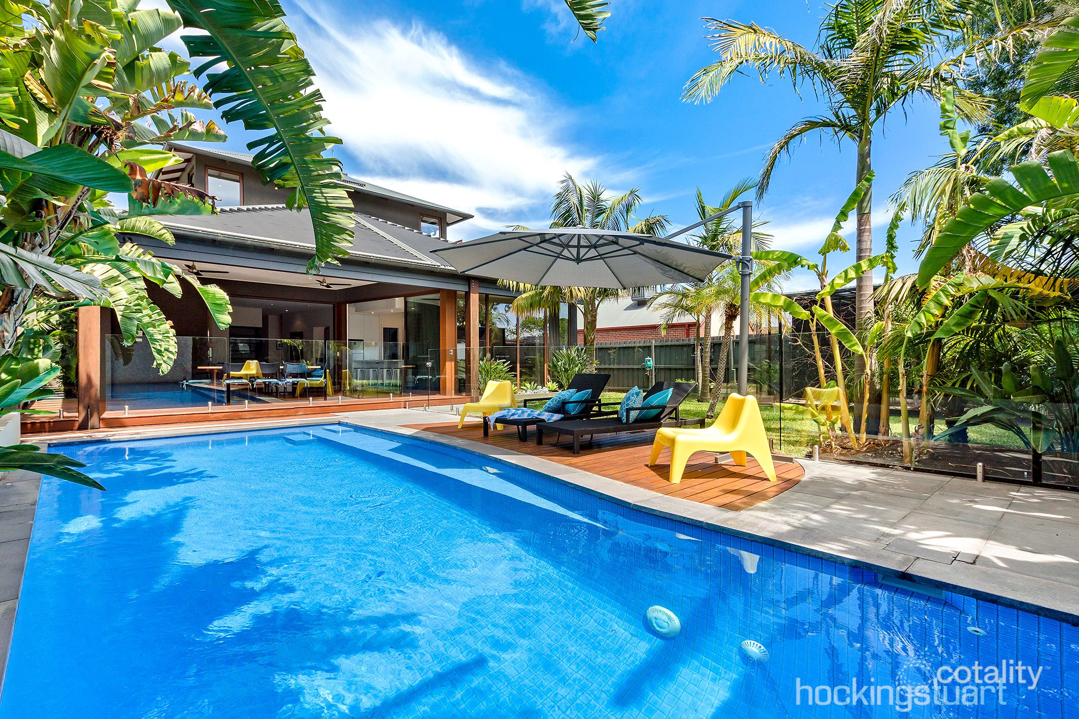 51 Raynes Park Rd, Hampton, VIC 3188