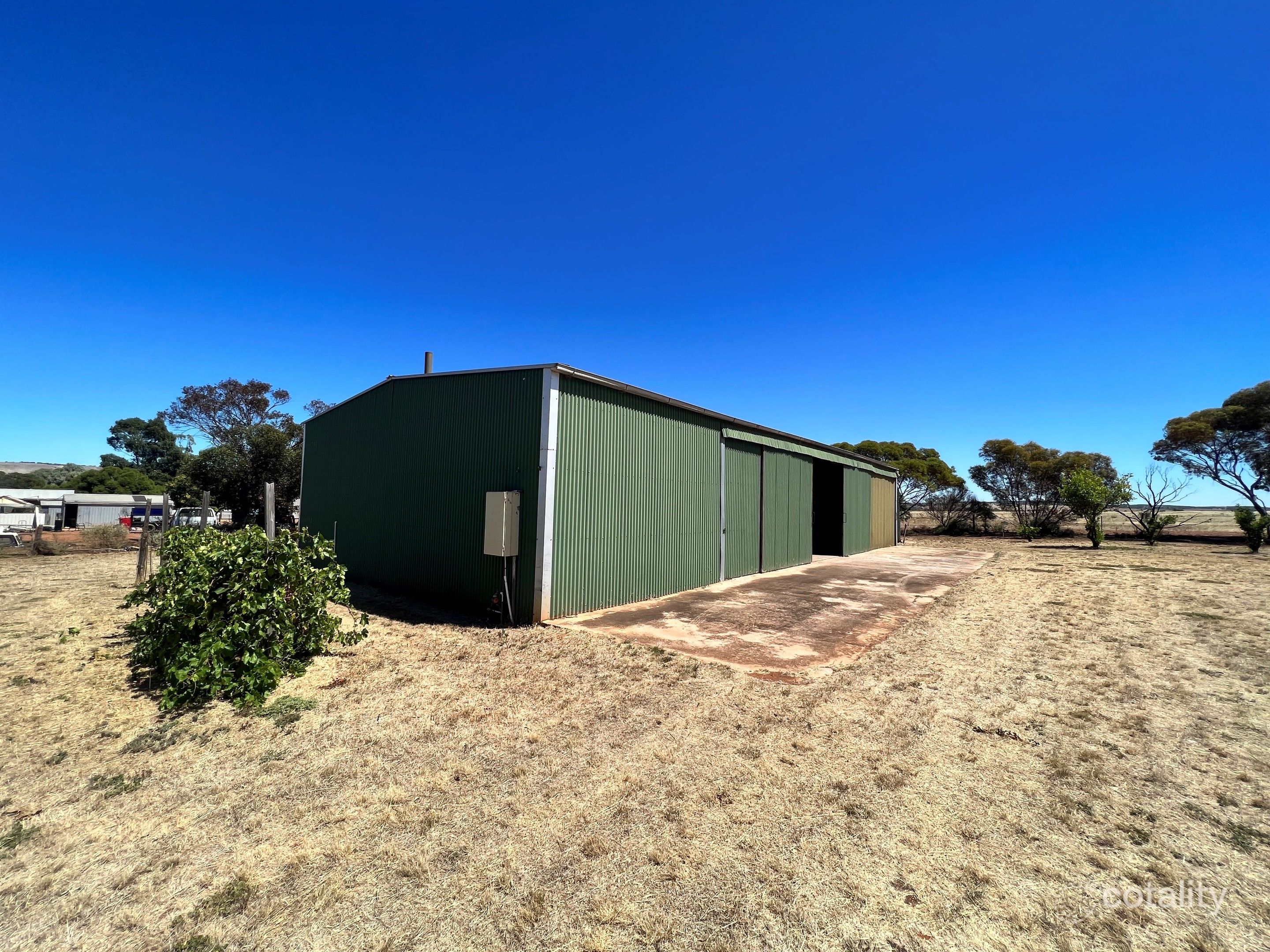 11 New St, Robertstown, SA 5381