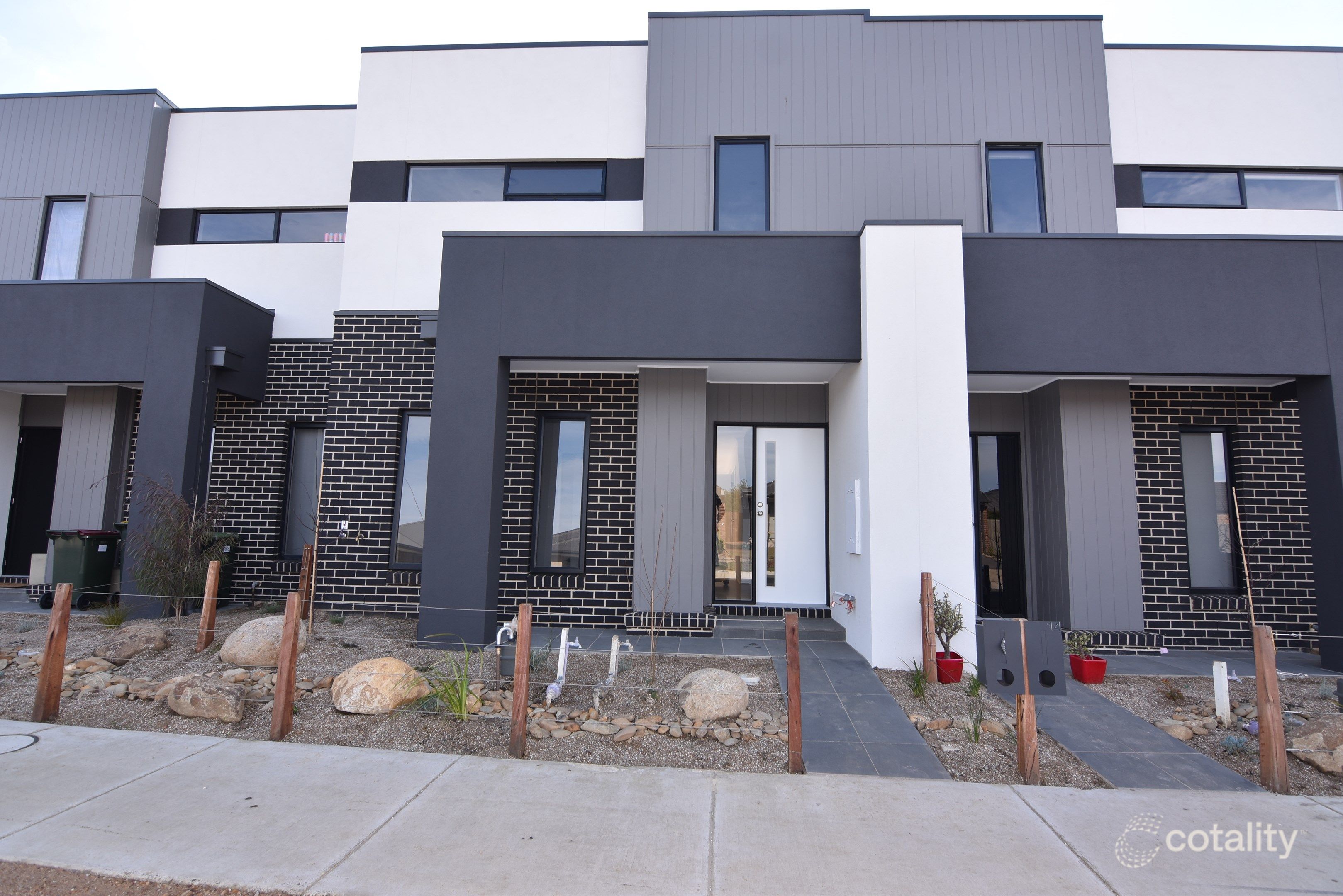 16 Mulberry St, Armstrong Creek, VIC 3217