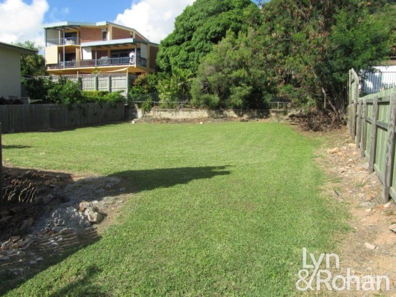 9 Alexandra St, North Ward, QLD 4810