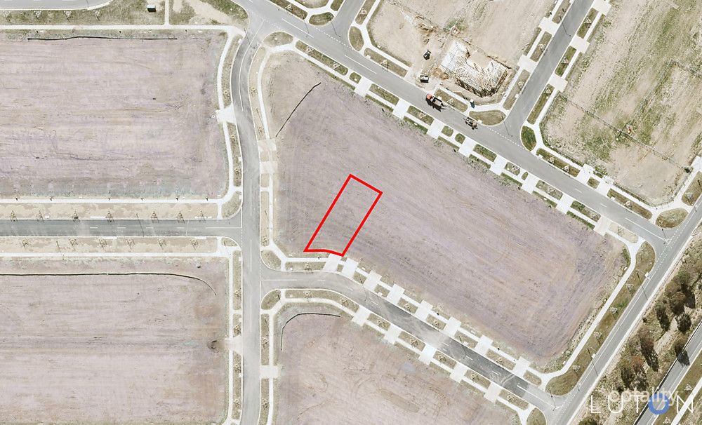 16 Engel St, Coombs, ACT 2611