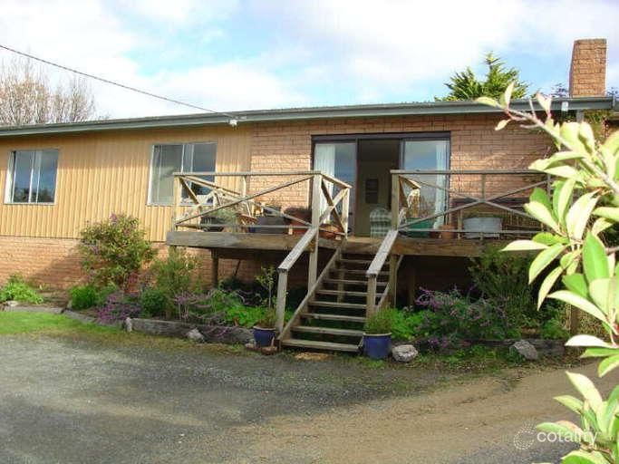 122 Tasman Hwy, Bicheno, TAS 7215