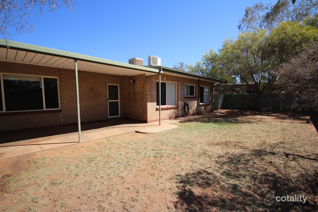 27b Forrest Cres, Gillen, NT 0870