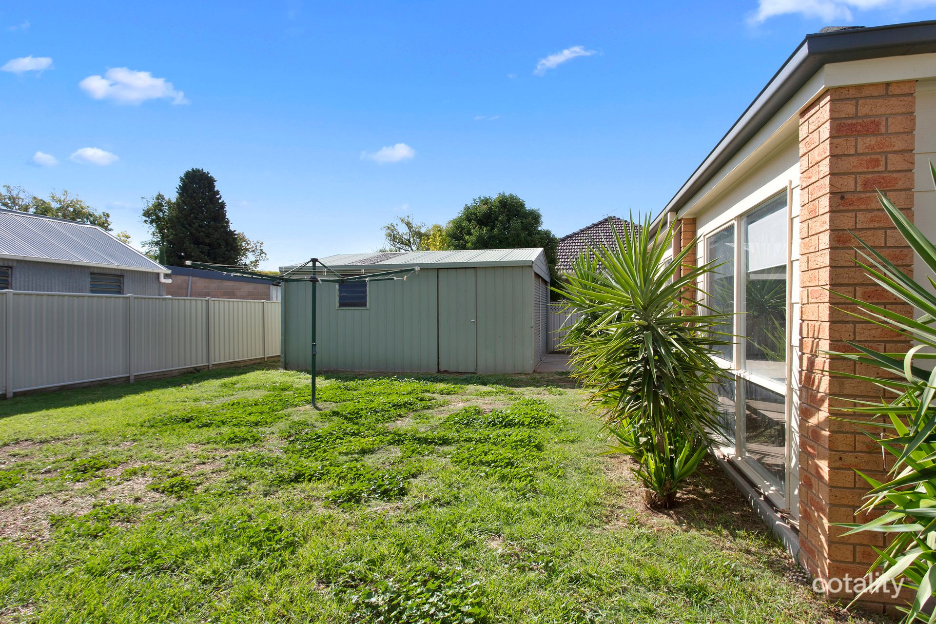 242 High St, Kangaroo Flat, VIC 3555