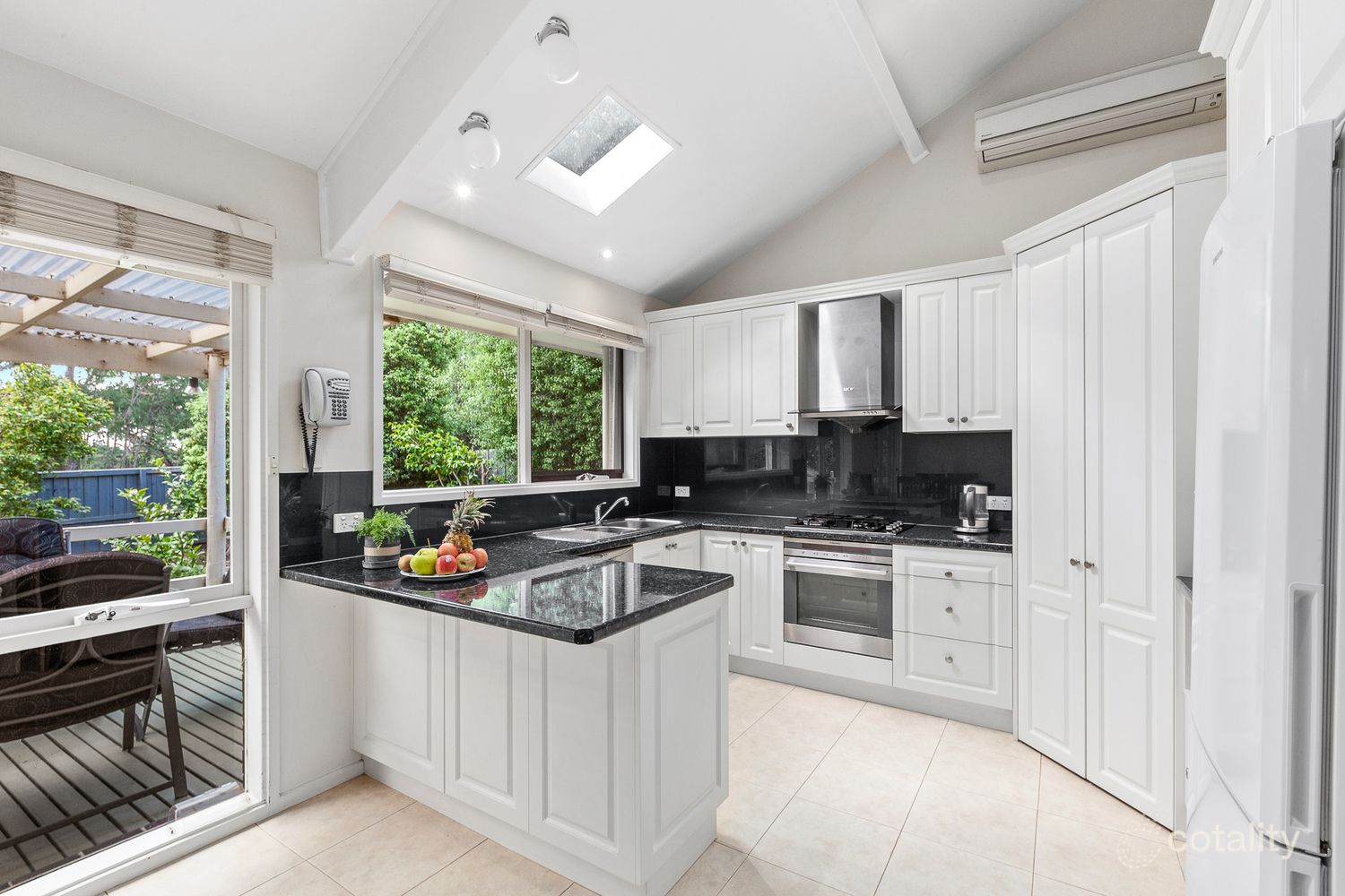 15 Linsley Way, Wantirna, VIC 3152