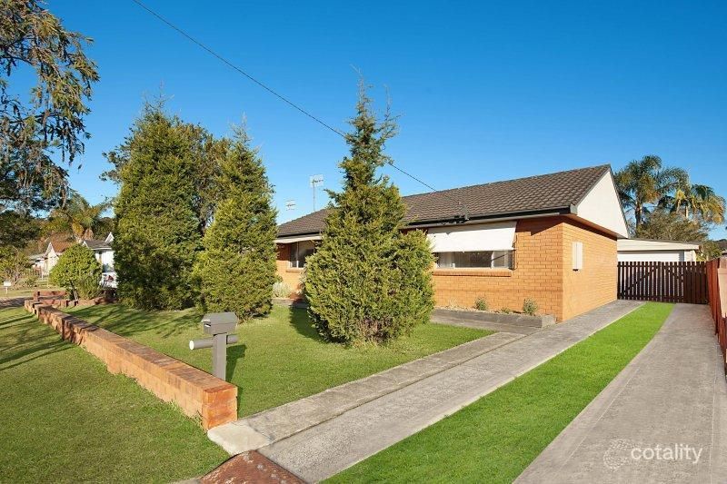 11 Elewa Ave, Bateau Bay, NSW 2261