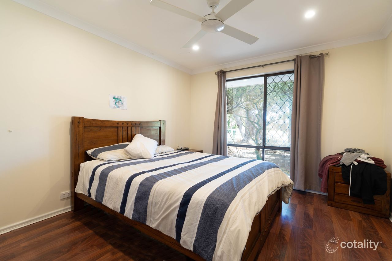 2 Millport Dr, Warwick, WA 6024