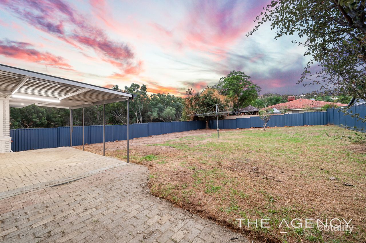 79 Derry Ave, Mount Nasura, WA 6112