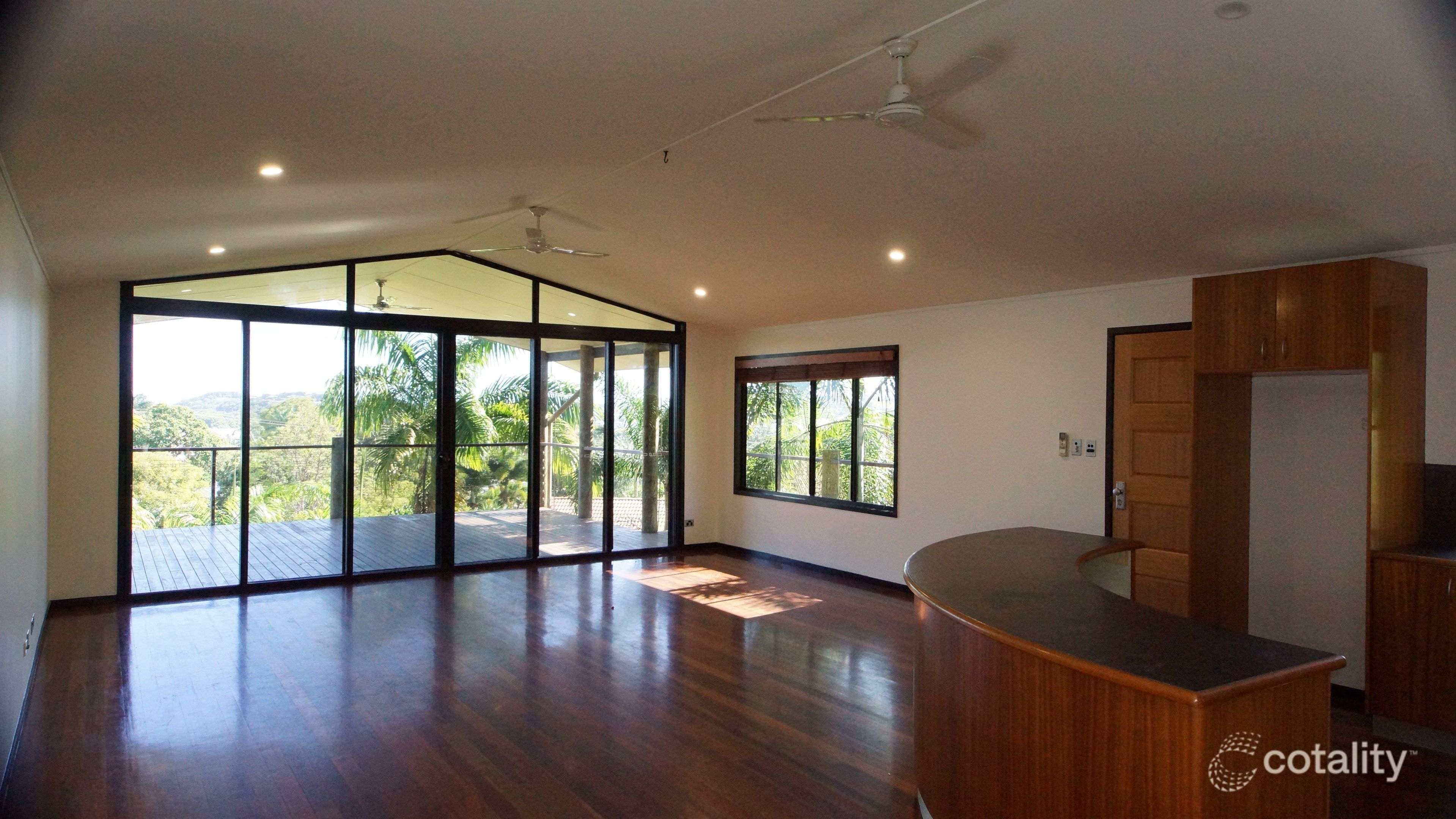 4 Driftwood Ct, Rural View, QLD 4740