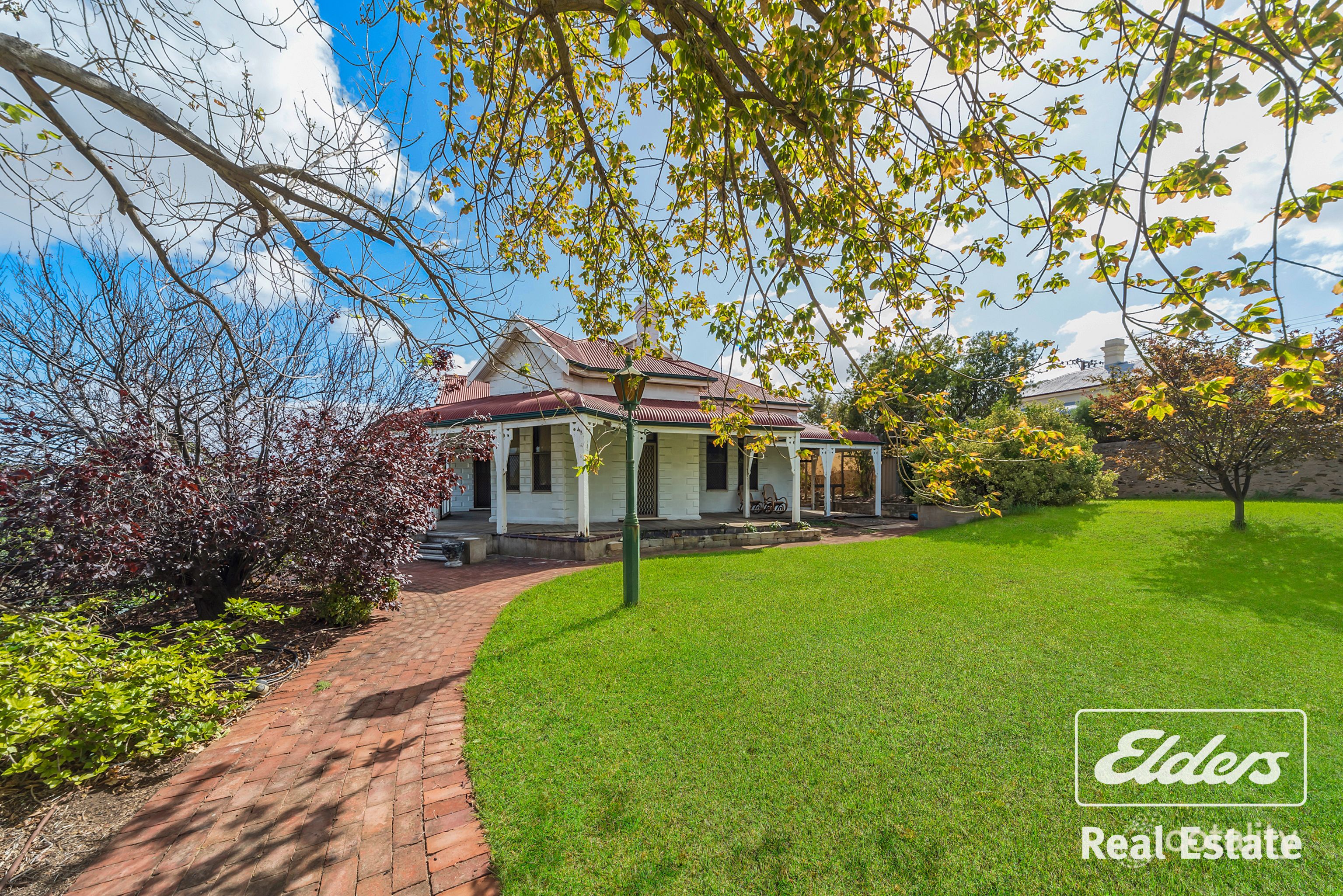 8 Lyndoch Rd, Gawler East, SA 5118