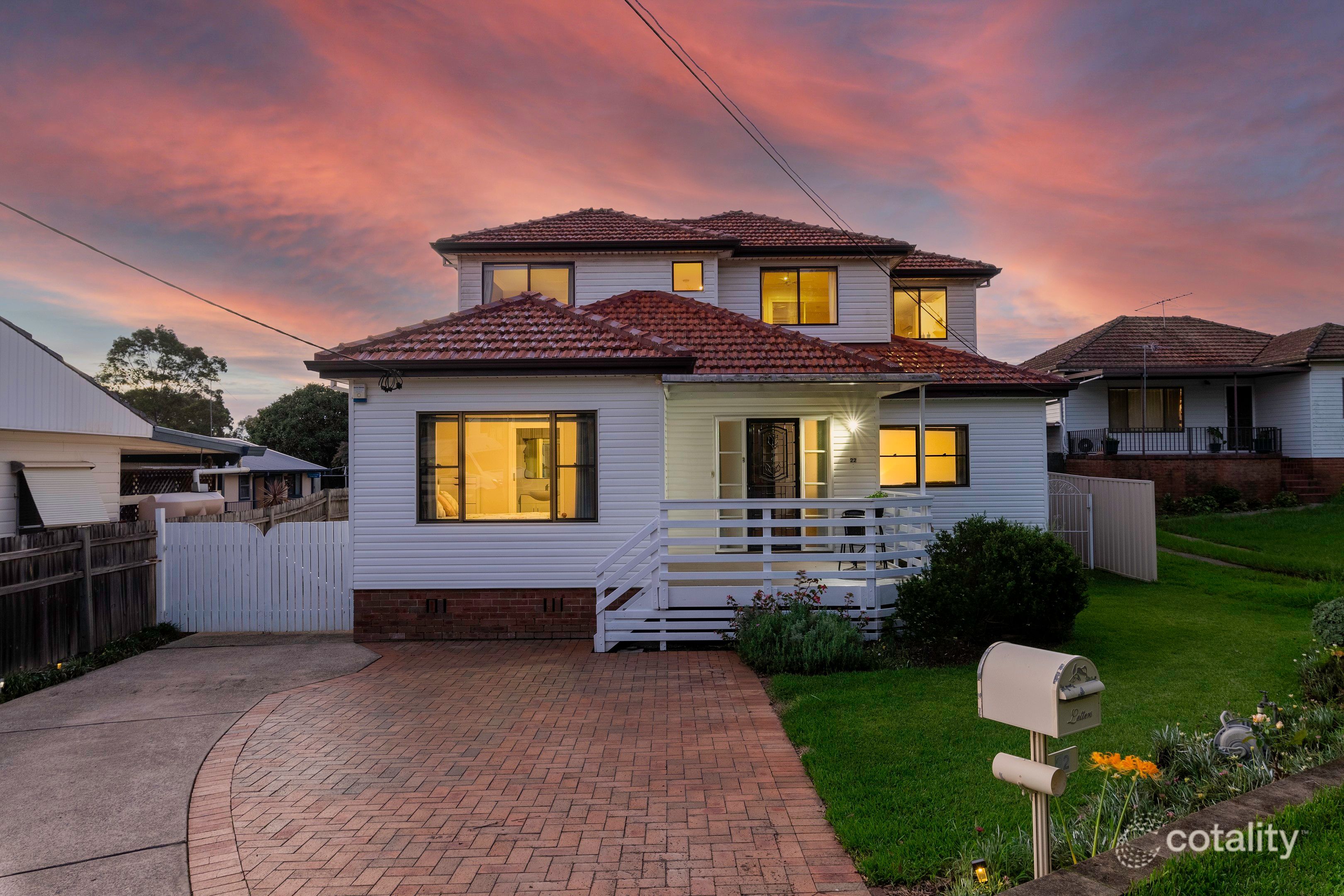 22 Marnpar Rd, Seven Hills, NSW 2147