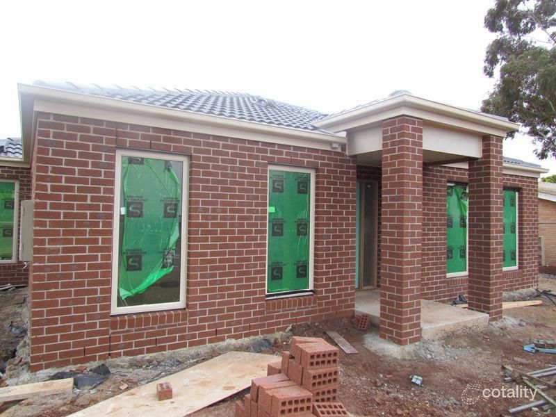 1/84 Underbank Bvd, Bacchus Marsh, VIC 3340