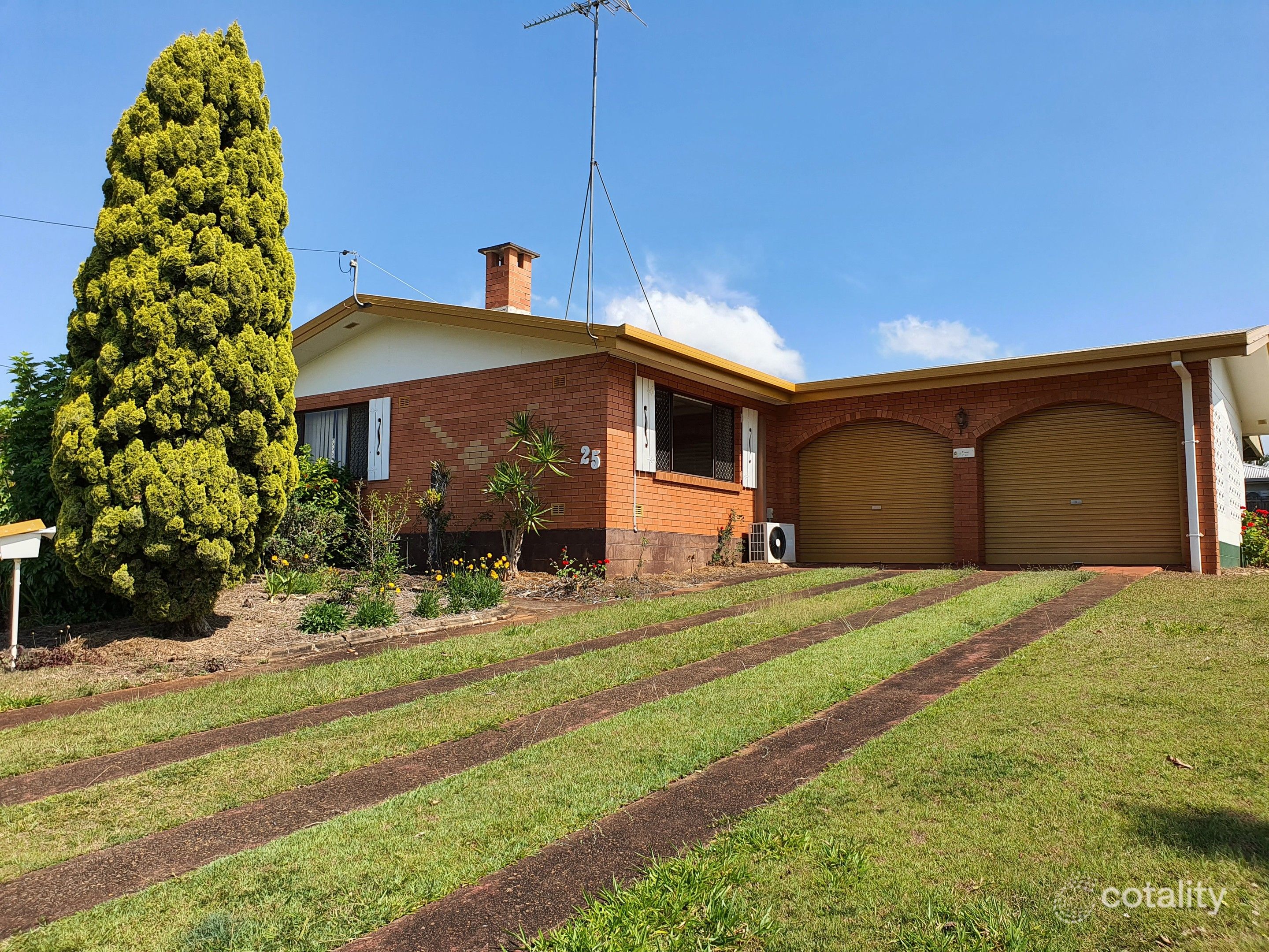 25 Cumbrian Ave, Atherton, QLD 4883