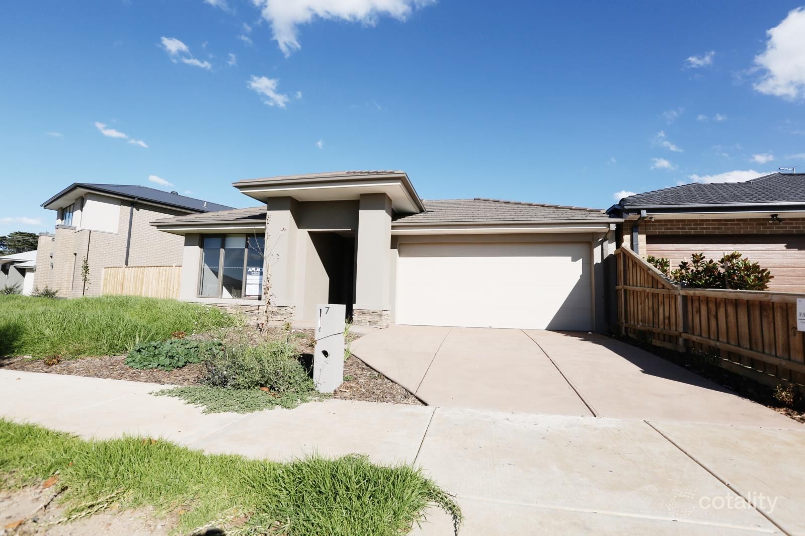 7 Maygrand Ave, Werribee, VIC 3030