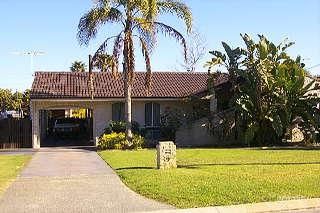 9 Cubbine Cl, Hillman, WA 6168