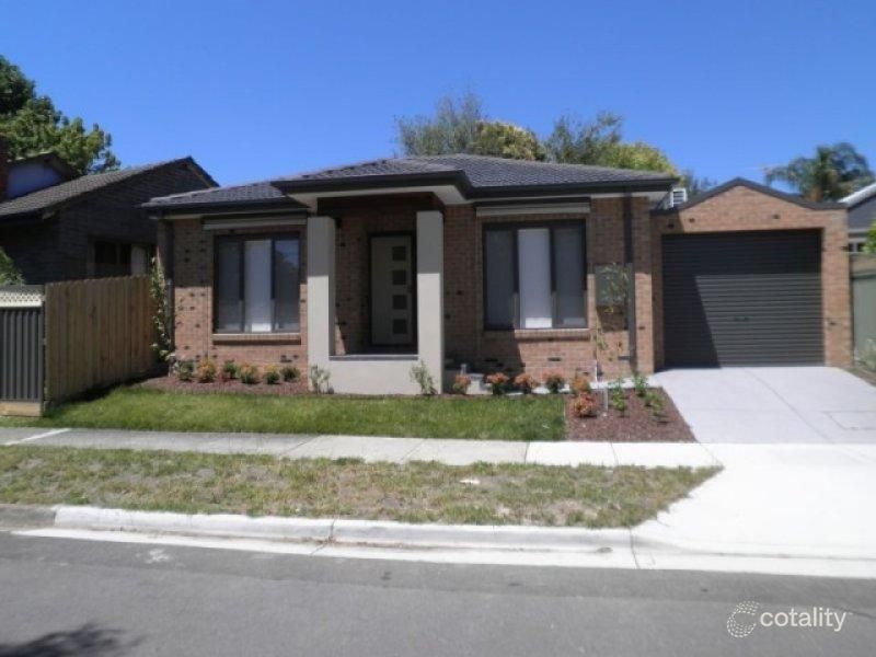 13 Jackson St, Forest Hill, VIC 3131