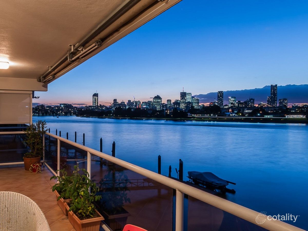 2/52 Wynnum Rd, Norman Park, QLD 4170