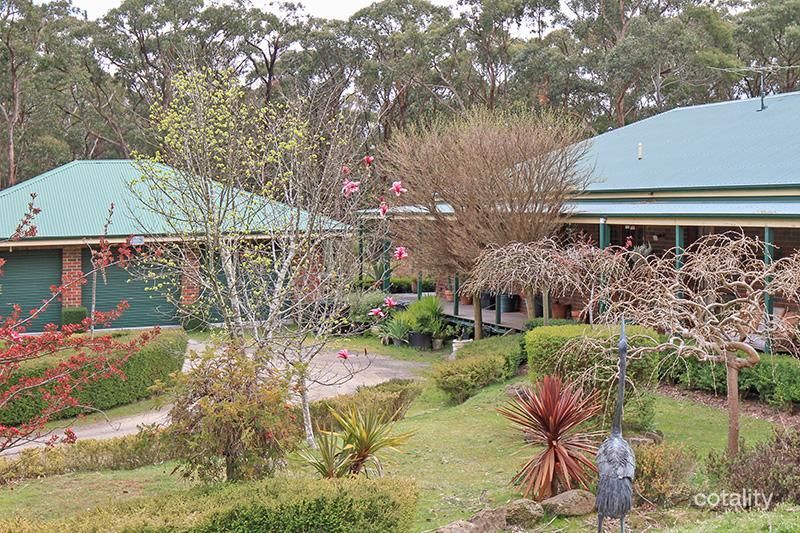 24 Kellett Rd, Woodend, VIC 3442