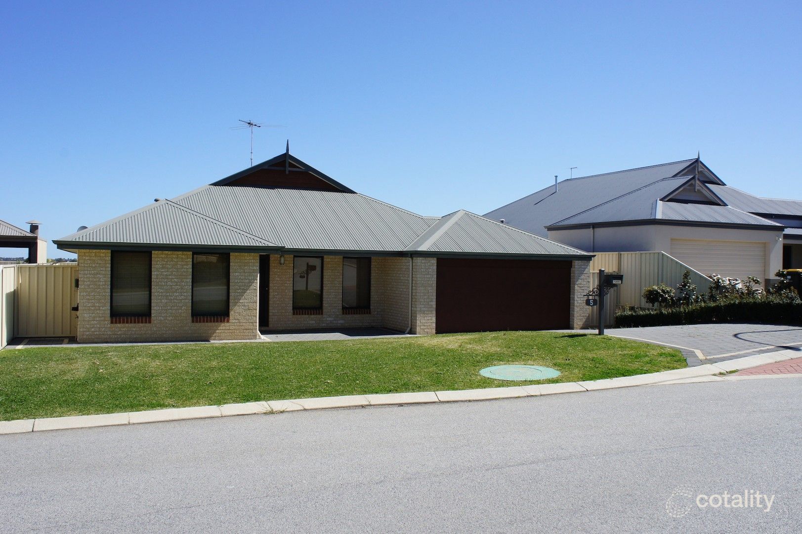 5 Lamont Link, Pearsall, WA 6065