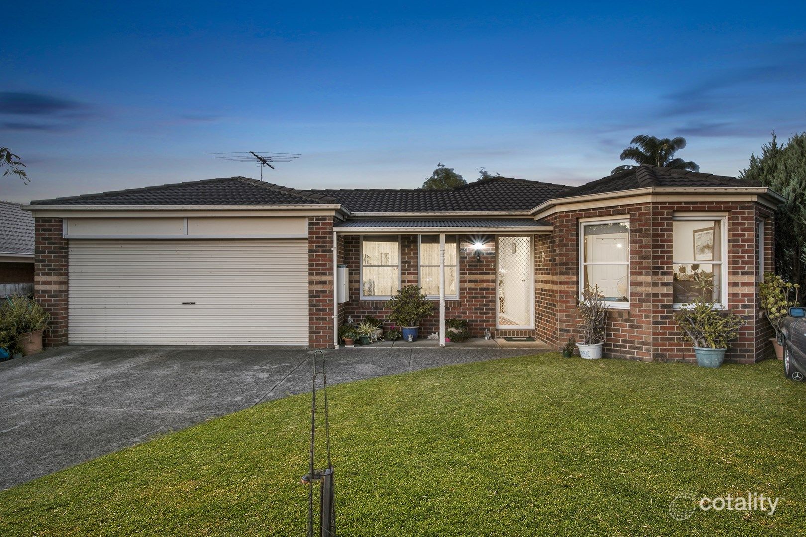 4 Souhail Ct, Berwick, VIC 3806