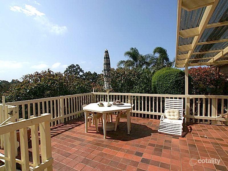 4 Bellbird Cl, Surfside, NSW 2536