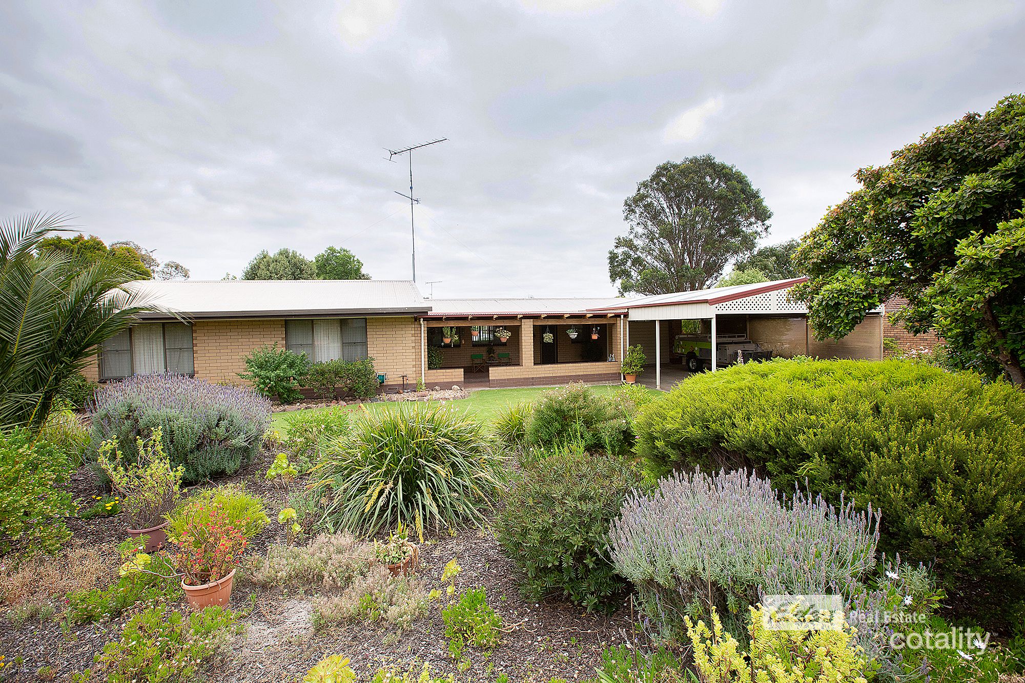 3 Fourth Ave, Naracoorte, SA 5271