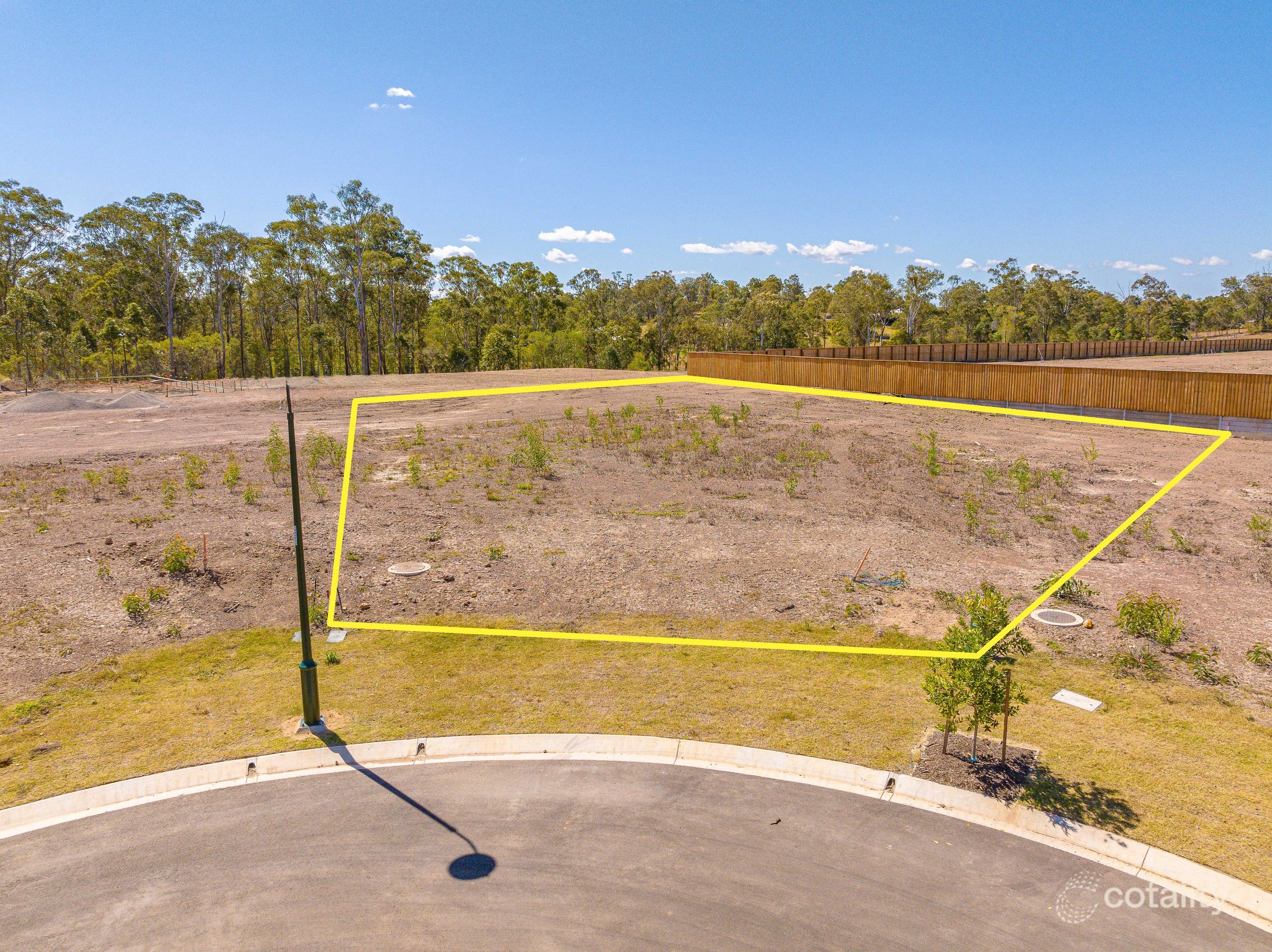 12 Bird Song Cl, Southside, QLD 4570