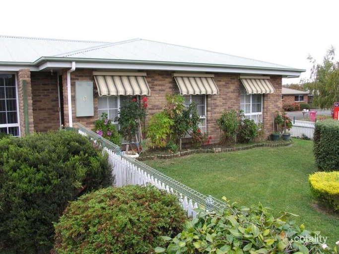 1/4 Patricia Pl, Newnham, TAS 7248