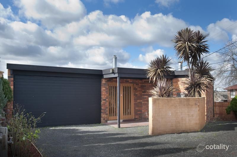 32 Whittens Lane, Doncaster, VIC 3108