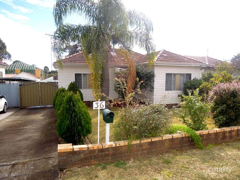 36 Glenview Ave, Revesby, NSW 2212