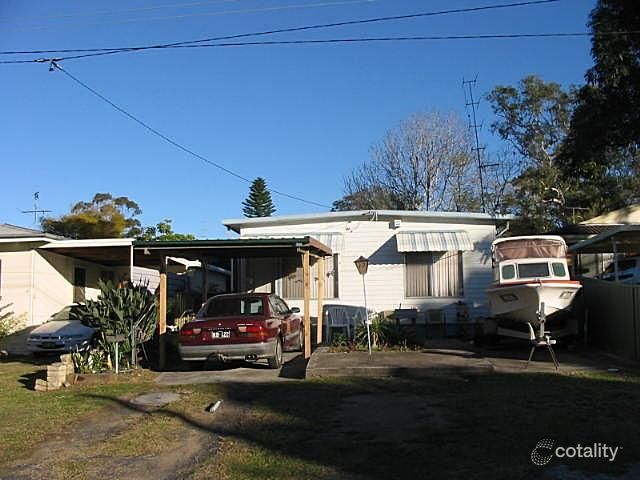 17 Montrose St, Mannering Park, NSW 2259